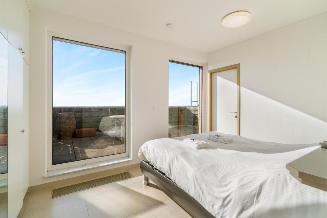 Appartement Penthouse App Met Imposant & Eindeloos Zeezicht à Middelkerke Extérieur photo